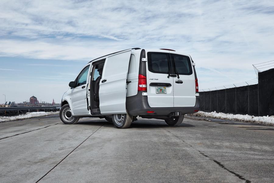  Mercedes-Benz Metris Cargo Van 2015 года  (фото 14 из 31)